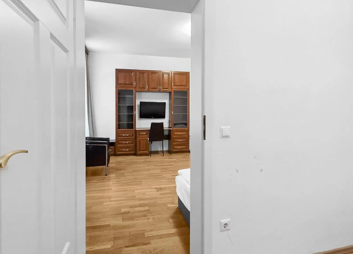 Elegant 3-Bedroom Getaway With Balcony For Groups Up To 7 Vienna 0*,